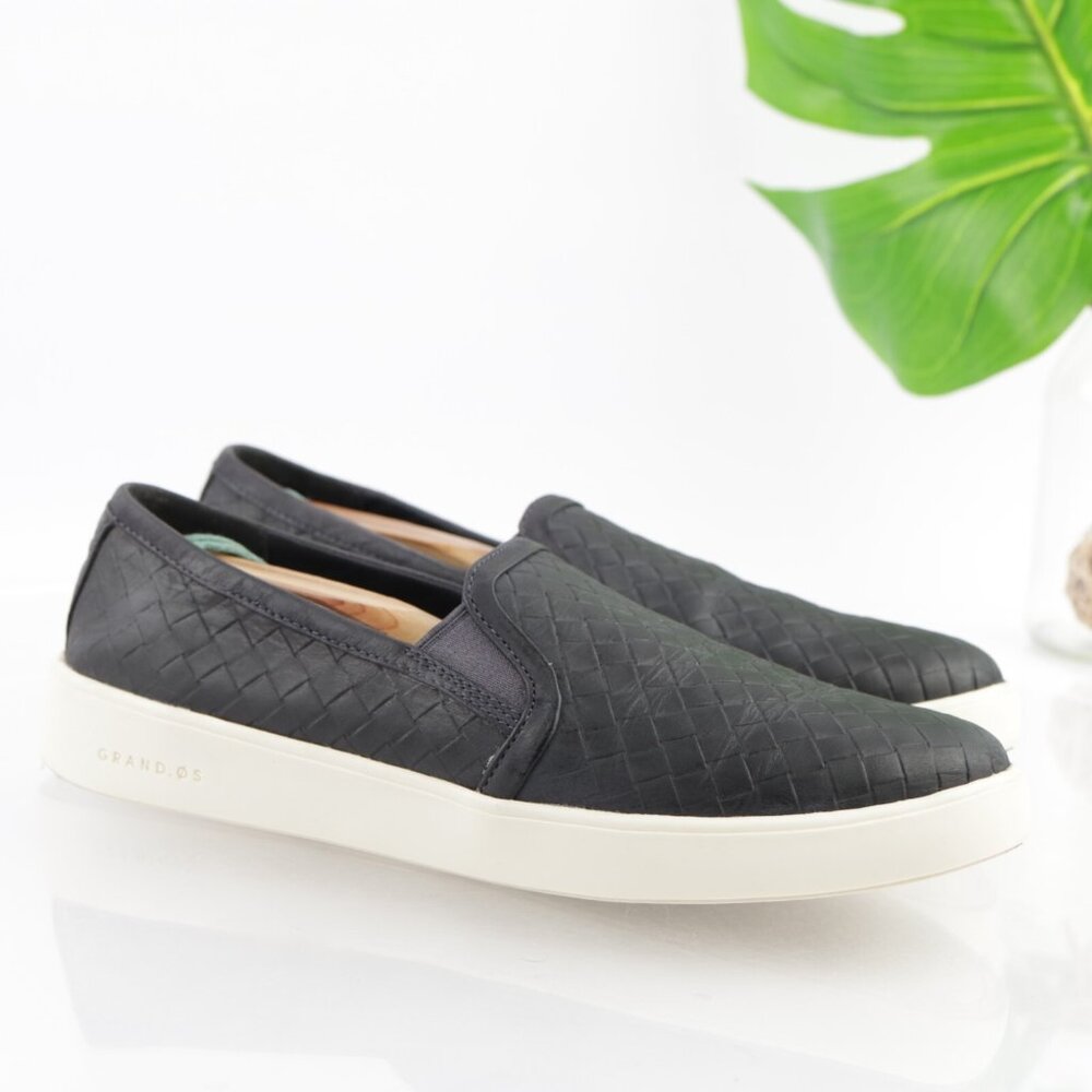 Cole Haan Womens Crosscourt Slip On Shoe Size 8.5 Navy Blue Leather Woven Loafer